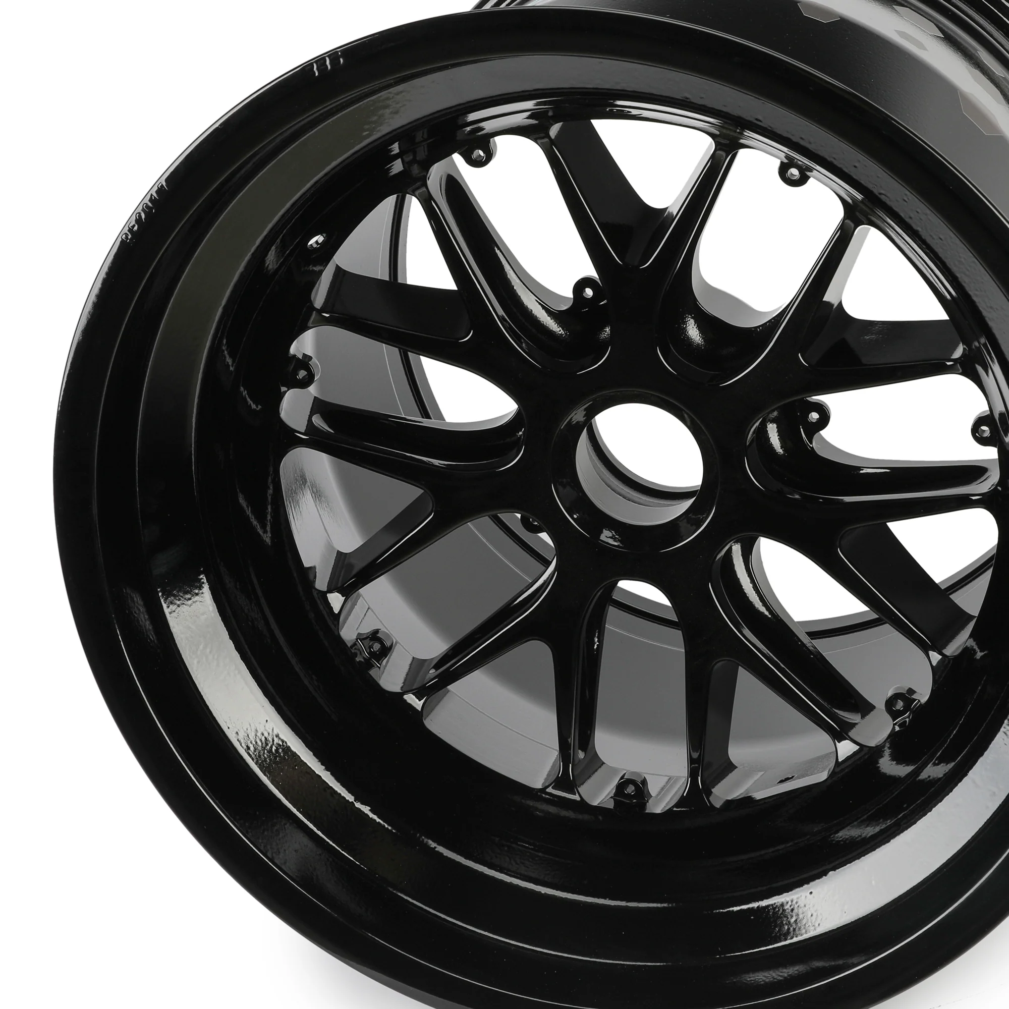 George Russell Mercedes-AMG Petronas F1 Team 2022 Rear Wheel Rim Table - Image 5